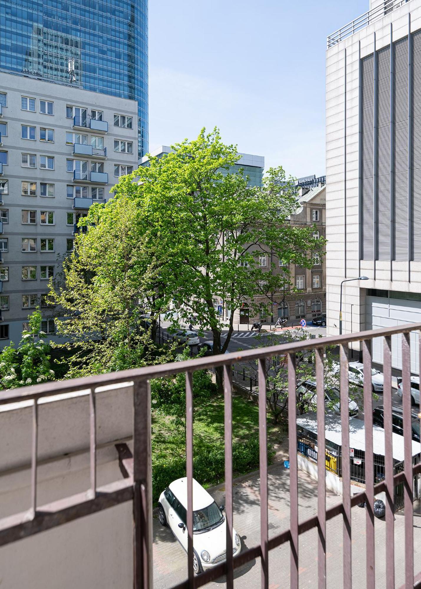 Rentplanet - Apartamenty Przy Palacu Kultury I Nauki Warsaw Exterior photo